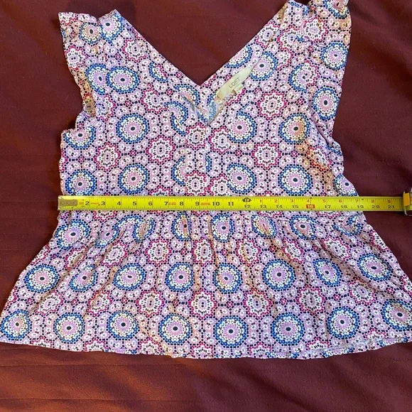 Loft Floral Pink and Blue Women's Peplum Top - Picture 4 of 6